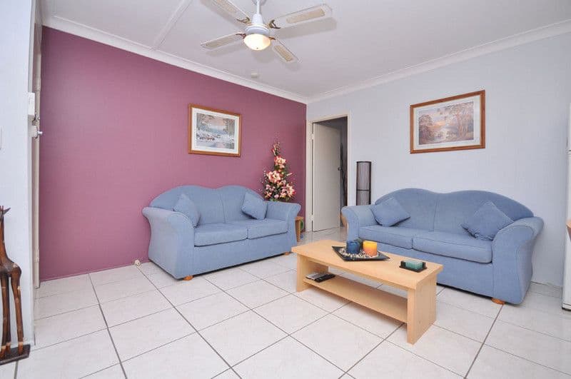 8 Ames Street, COORPAROO QLD 4151, Coorparoo - Thumbnail 2