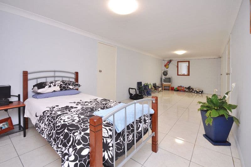 8 Ames Street, COORPAROO QLD 4151, Coorparoo - Thumbnail 8