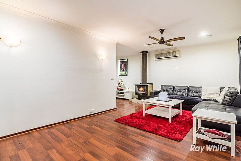 14 Ferncroft Court, Cranbourne North VIC 3977, Cranbourne North - Thumbnail 3