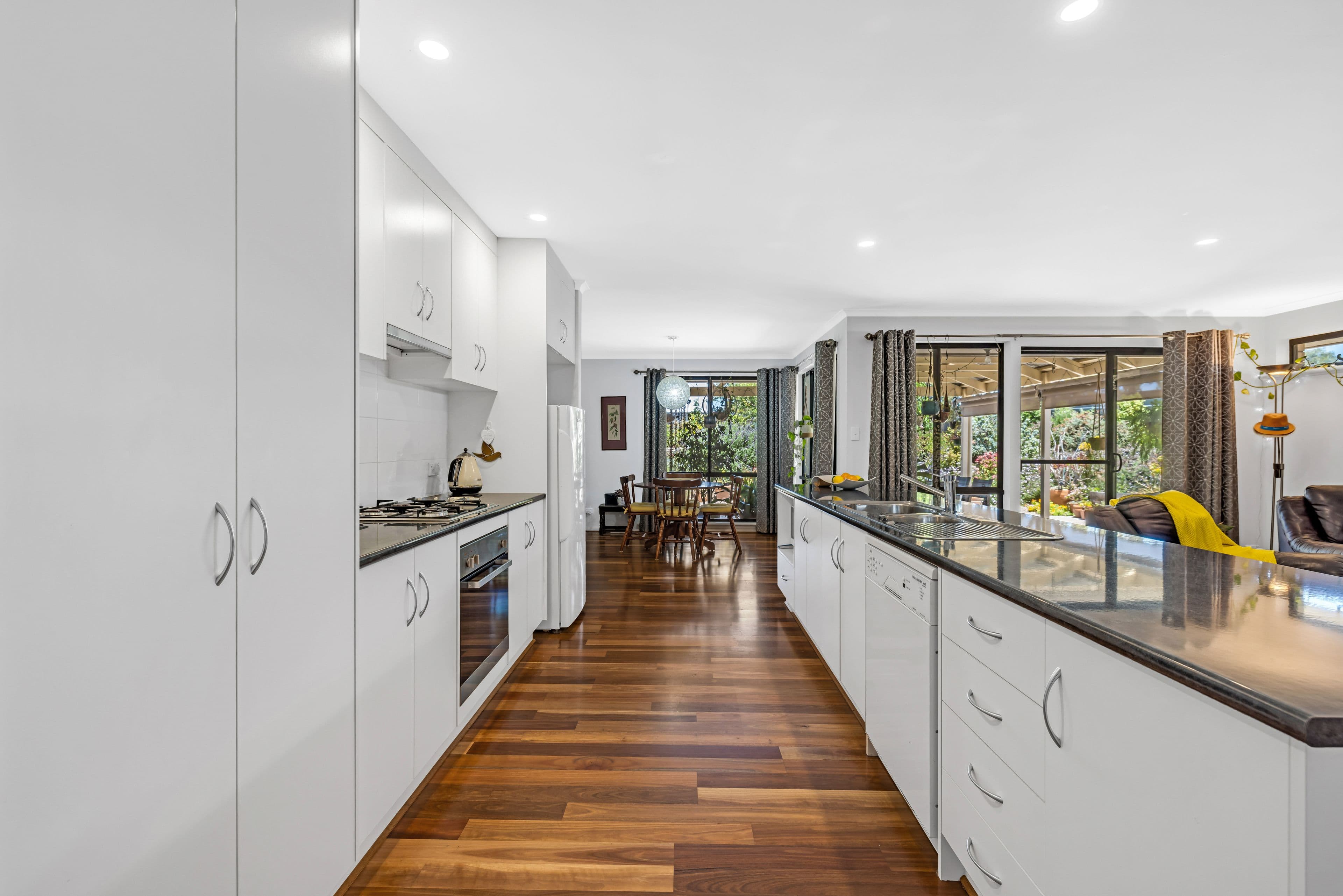 24 FIELD Drive, Strathalbyn SA 5255, Strathalbyn - Thumbnail 7