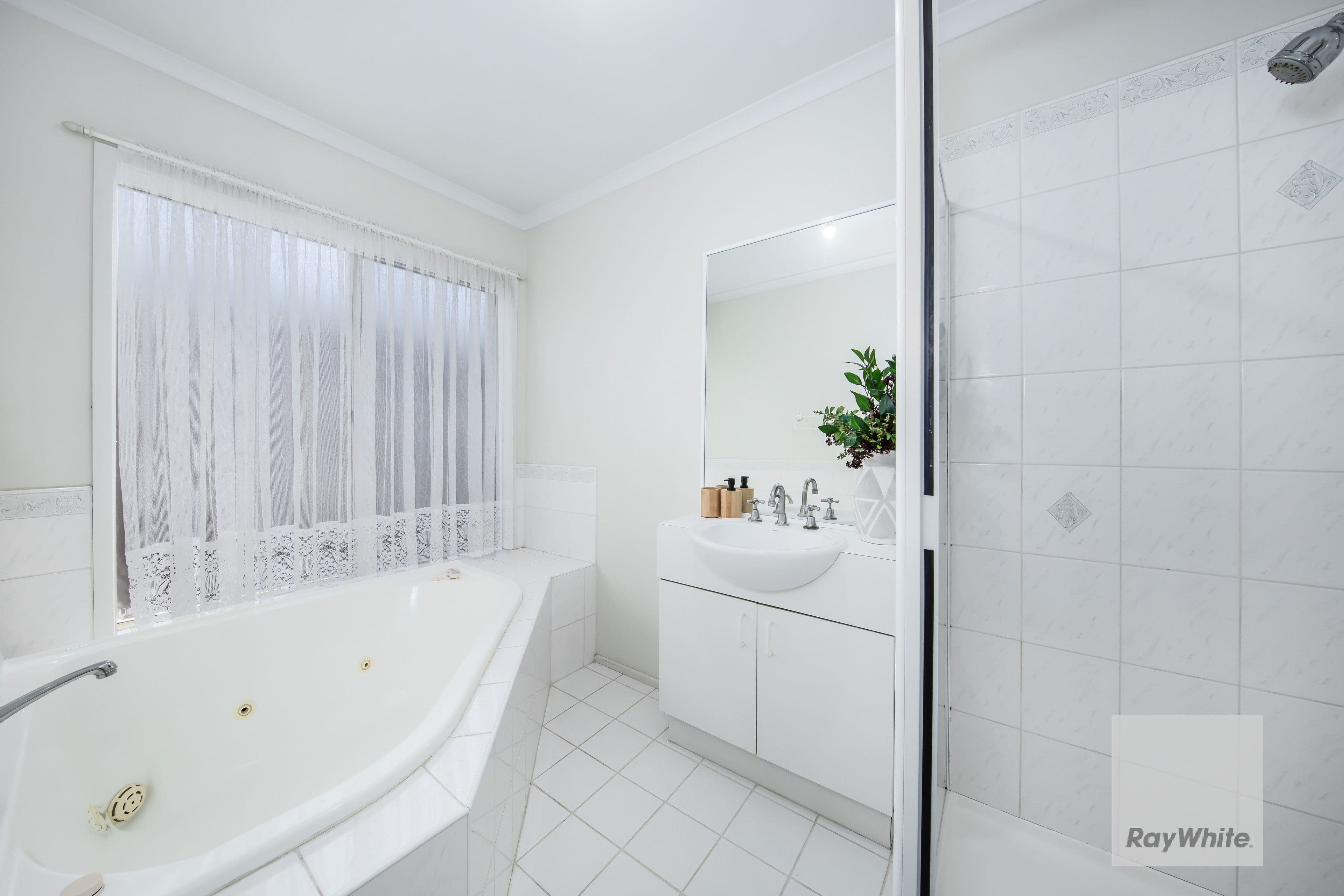2 Perret Walk, Sydenham VIC 3037, Sydenham - Thumbnail 6