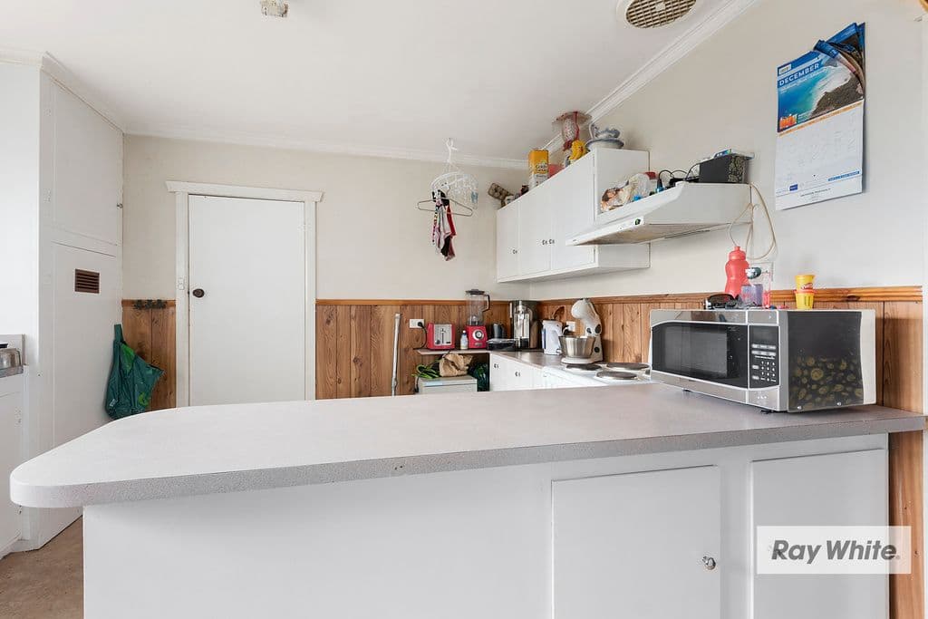 15 Grant Street, Havenview TAS 7320, Havenview - Thumbnail 2