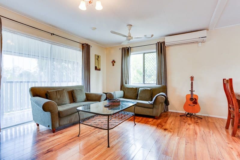 2 Woodlands Avenue, Camira QLD 4300, Camira - Thumbnail 4
