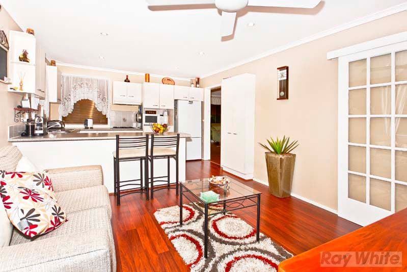 4  Bossley Road, BOSSLEY PARK NSW 2176, Bossley Park - Thumbnail 3