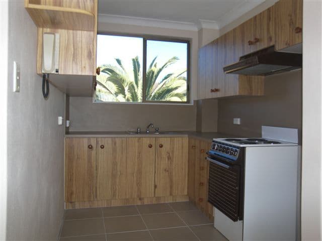 12 Keira Street, NORTH WOLLONGONG NSW 2500, Wollongong - Thumbnail 4