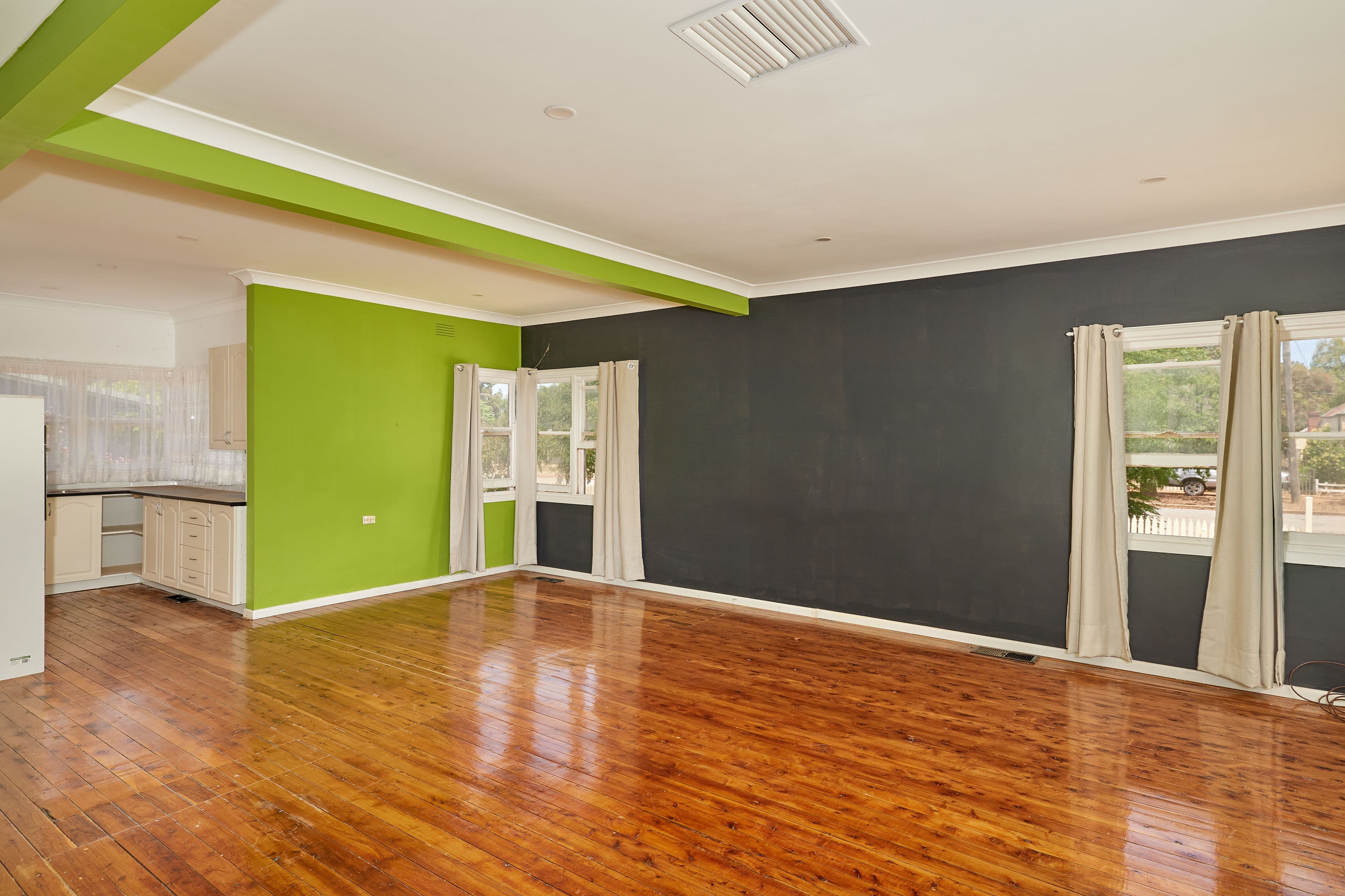 5 Hannah Street, Ganmain NSW 2702, Ganmain - Thumbnail 3