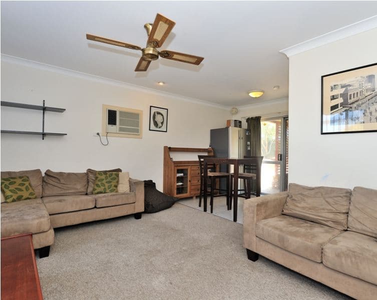 33 Gillam Way, BEECHBORO WA 6063, Beechboro - Thumbnail 2