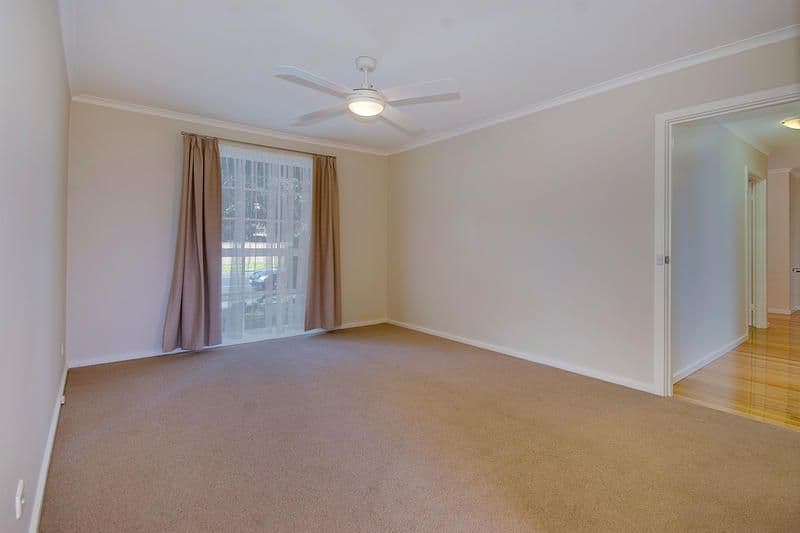 2 Village Drive, DINGLEY VILLAGE VIC 3172, Dingley Village - Thumbnail 4