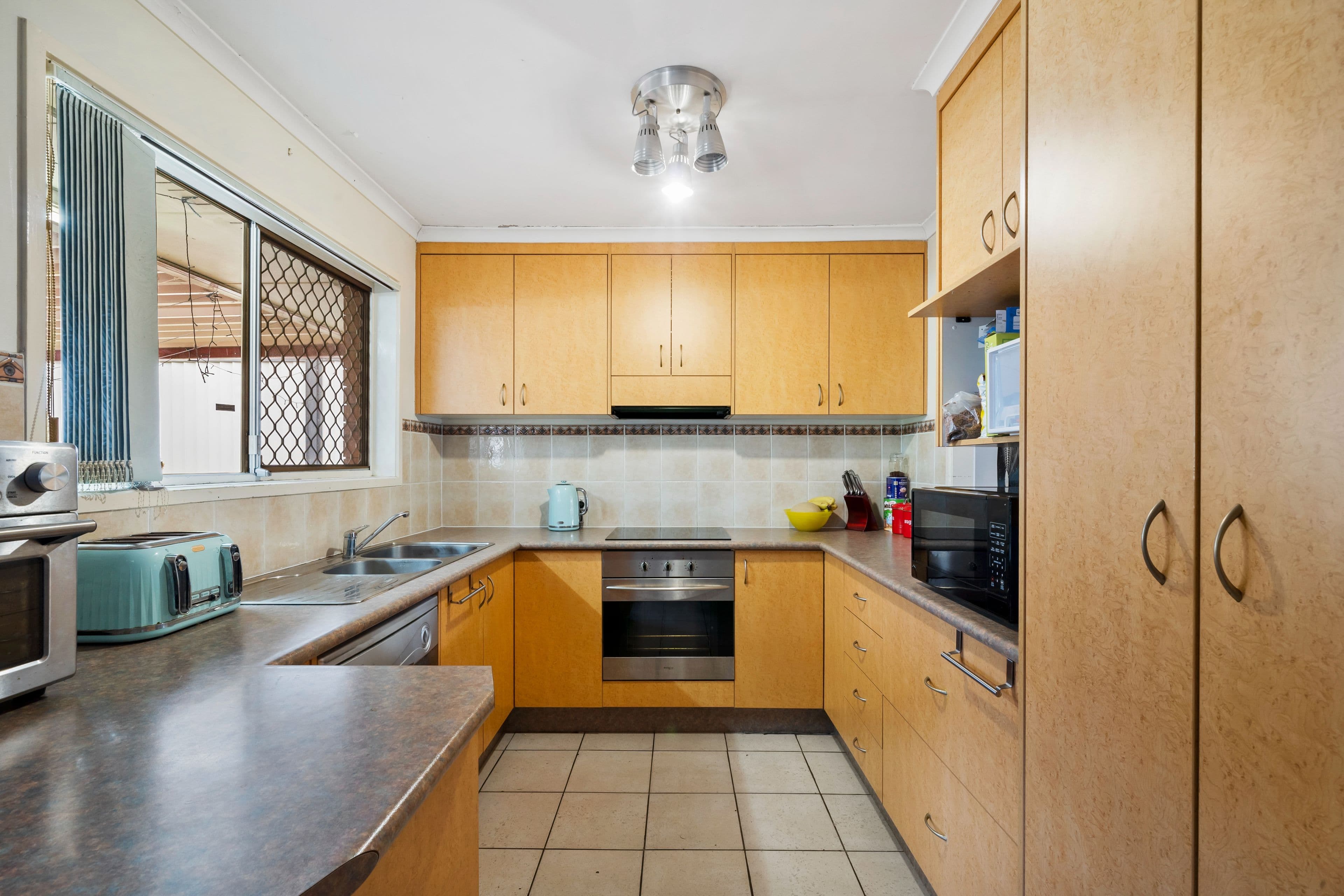 43 Carribean Drive, Slacks Creek QLD 4127, Slacks Creek - Thumbnail 2