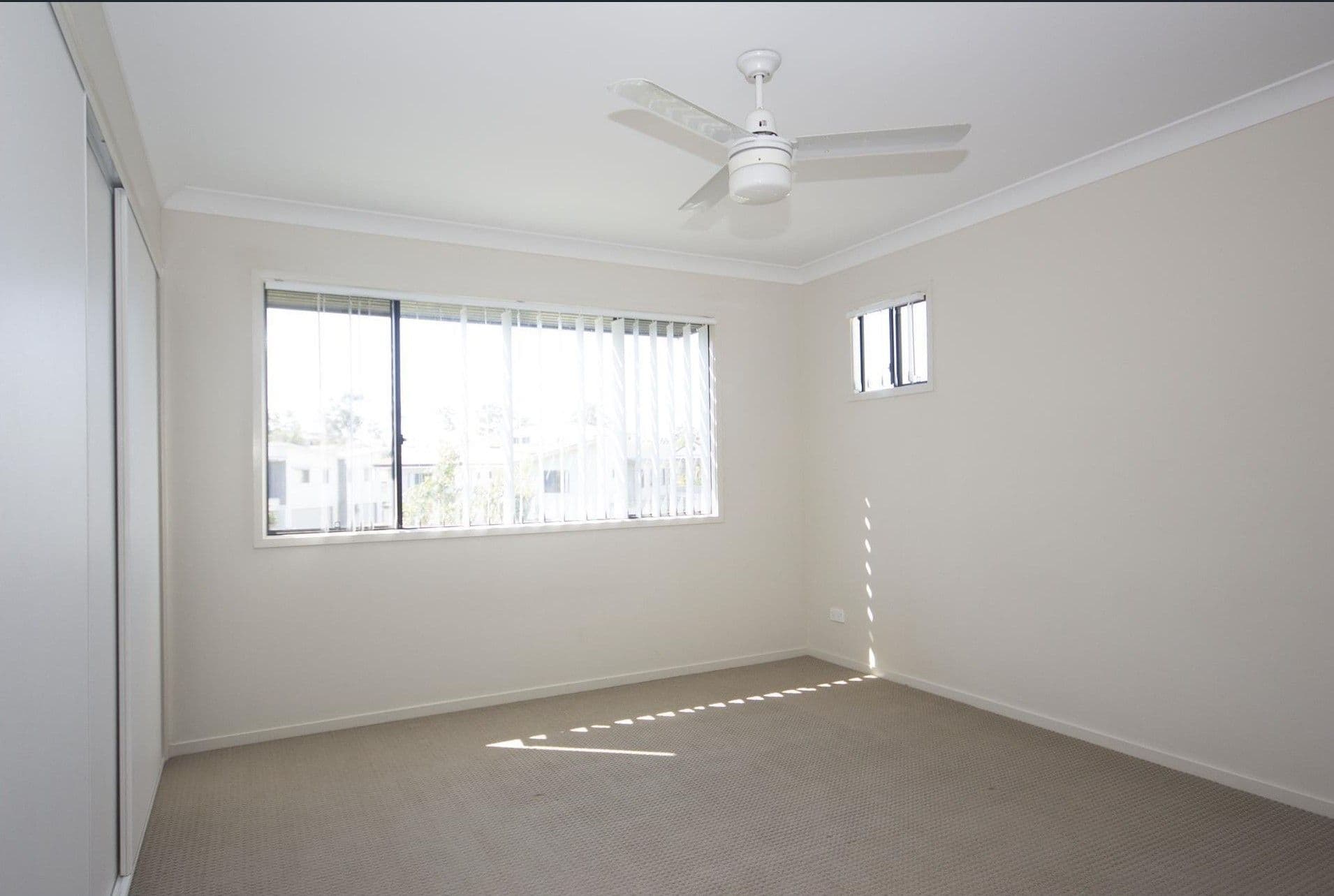 52 Lisa Crescent, Coomera QLD 4209, Coomera - Thumbnail 8
