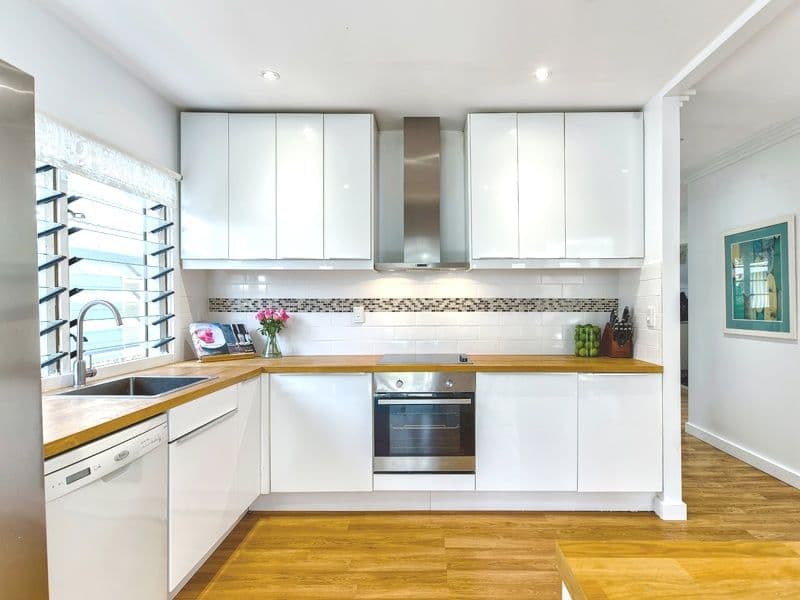 99 Beelarong Street, Morningside QLD 4170, Morningside - Thumbnail 2