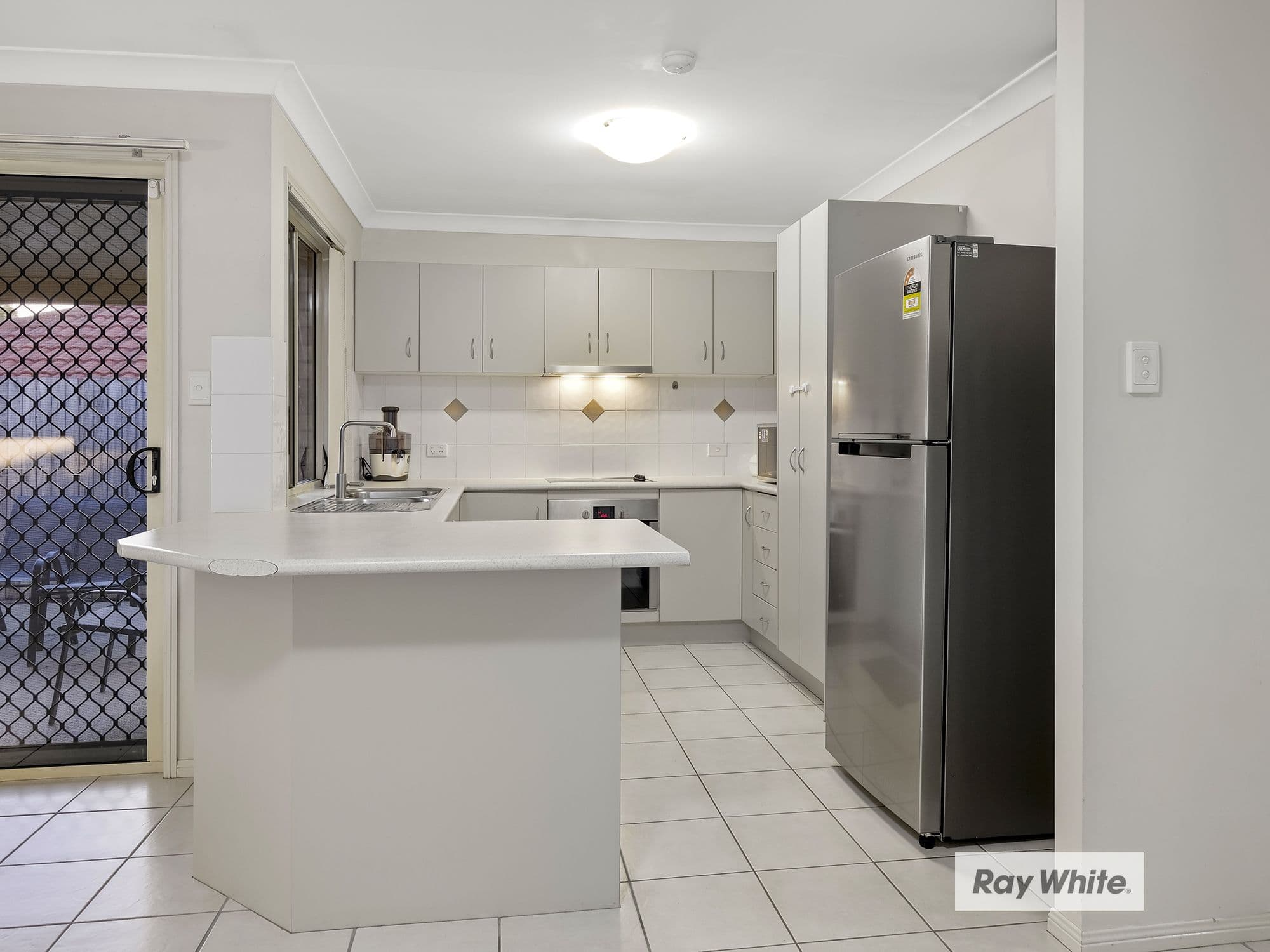 98 Sanctuary Drive, Forest Lake QLD 4078, Forest Lake - Thumbnail 4