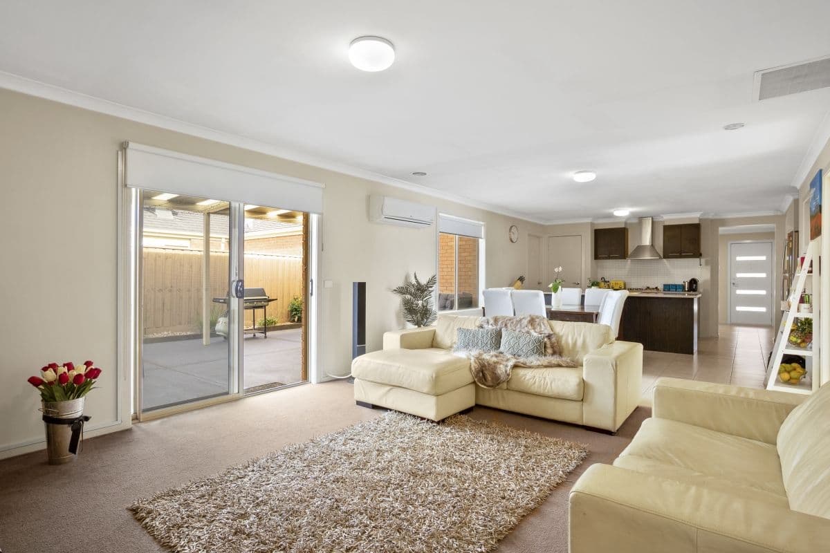 7 Paringa Pass, Wyndham Vale VIC 3024, Wyndham Vale - Thumbnail 2