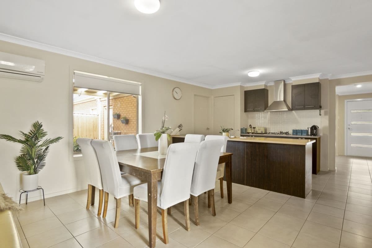7 Paringa Pass, Wyndham Vale VIC 3024, Wyndham Vale - Thumbnail 3