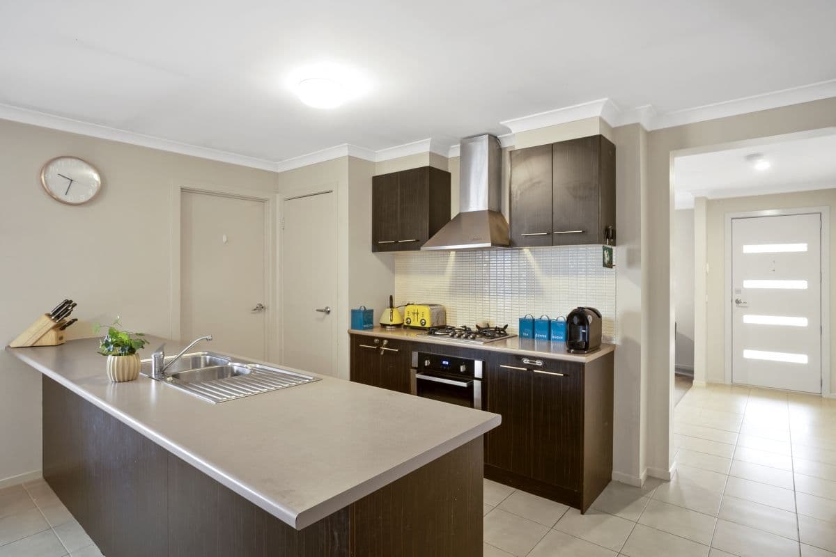7 Paringa Pass, Wyndham Vale VIC 3024, Wyndham Vale - Thumbnail 5