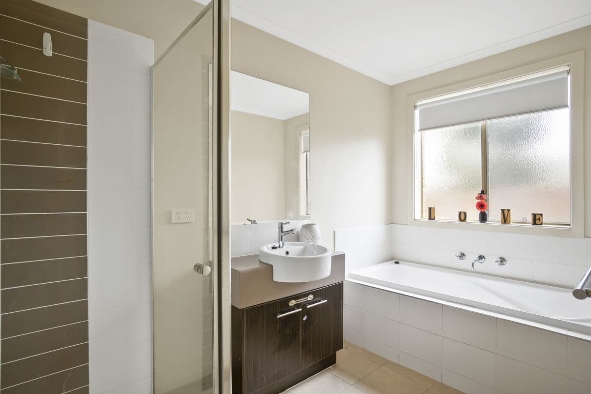 7 Paringa Pass, Wyndham Vale VIC 3024, Wyndham Vale - Thumbnail 8