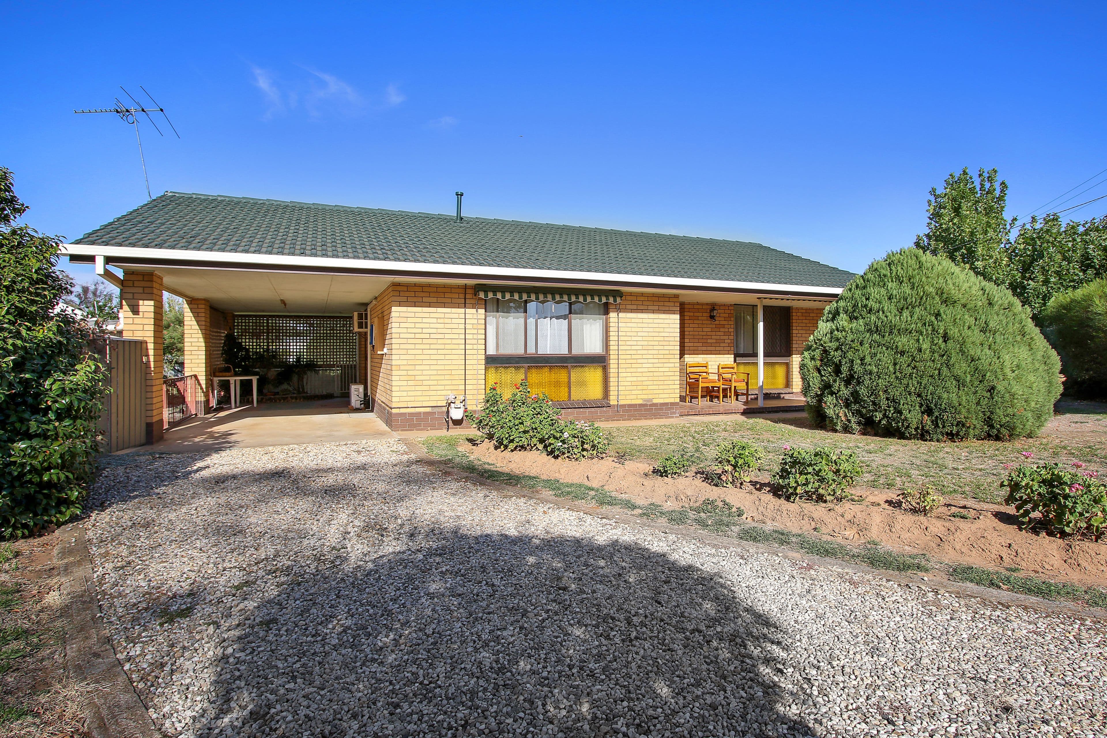 26 Hawkins Street, Howlong - Image 1