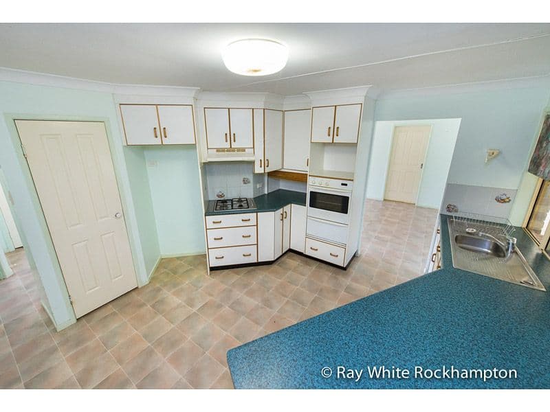 17 Camoo Caves Road, THE CAVES QLD 4702, The Caves - Thumbnail 3