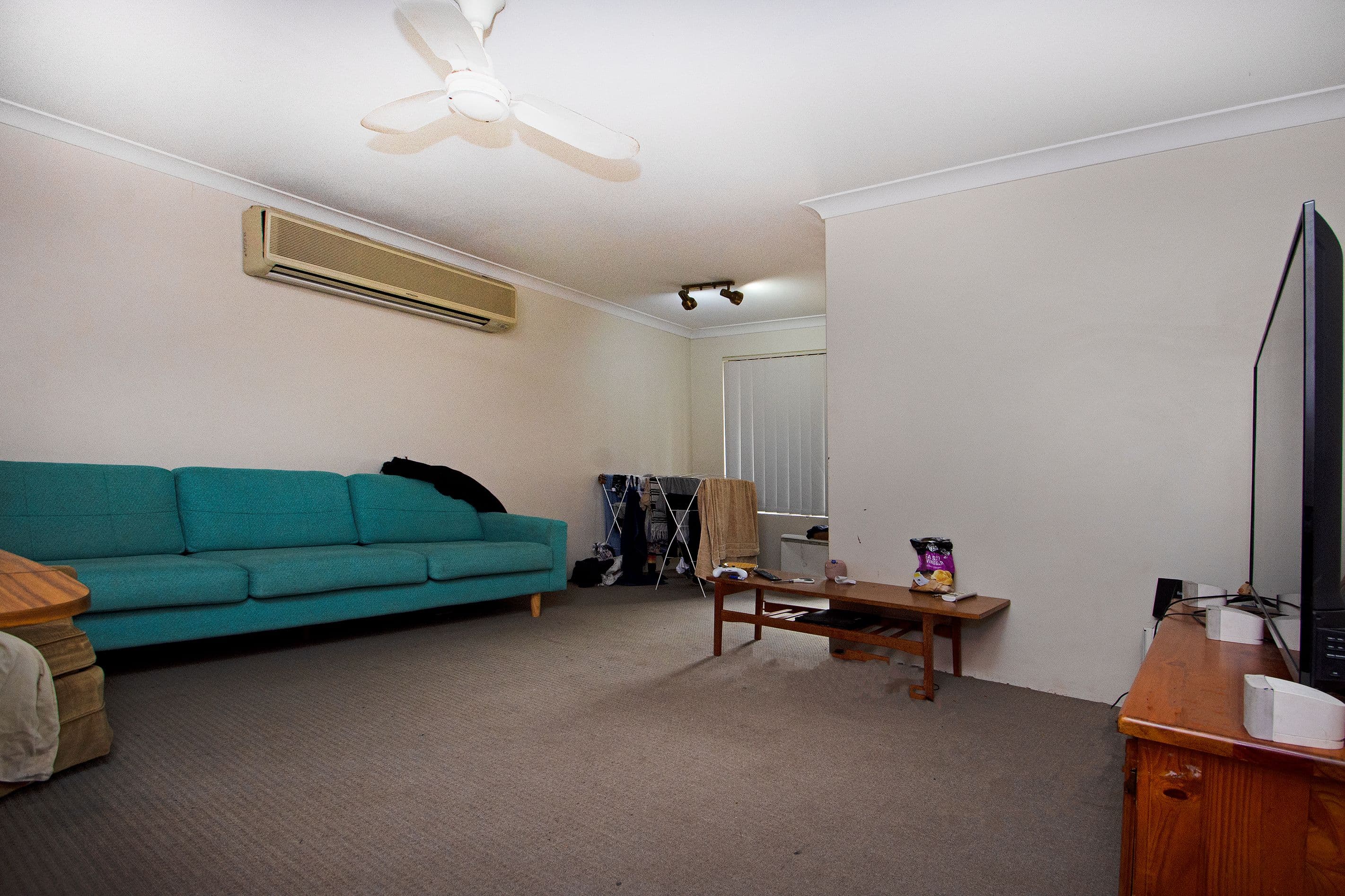 8 Crucis Close, Mirrabooka WA 6061, Mirrabooka - Thumbnail 2