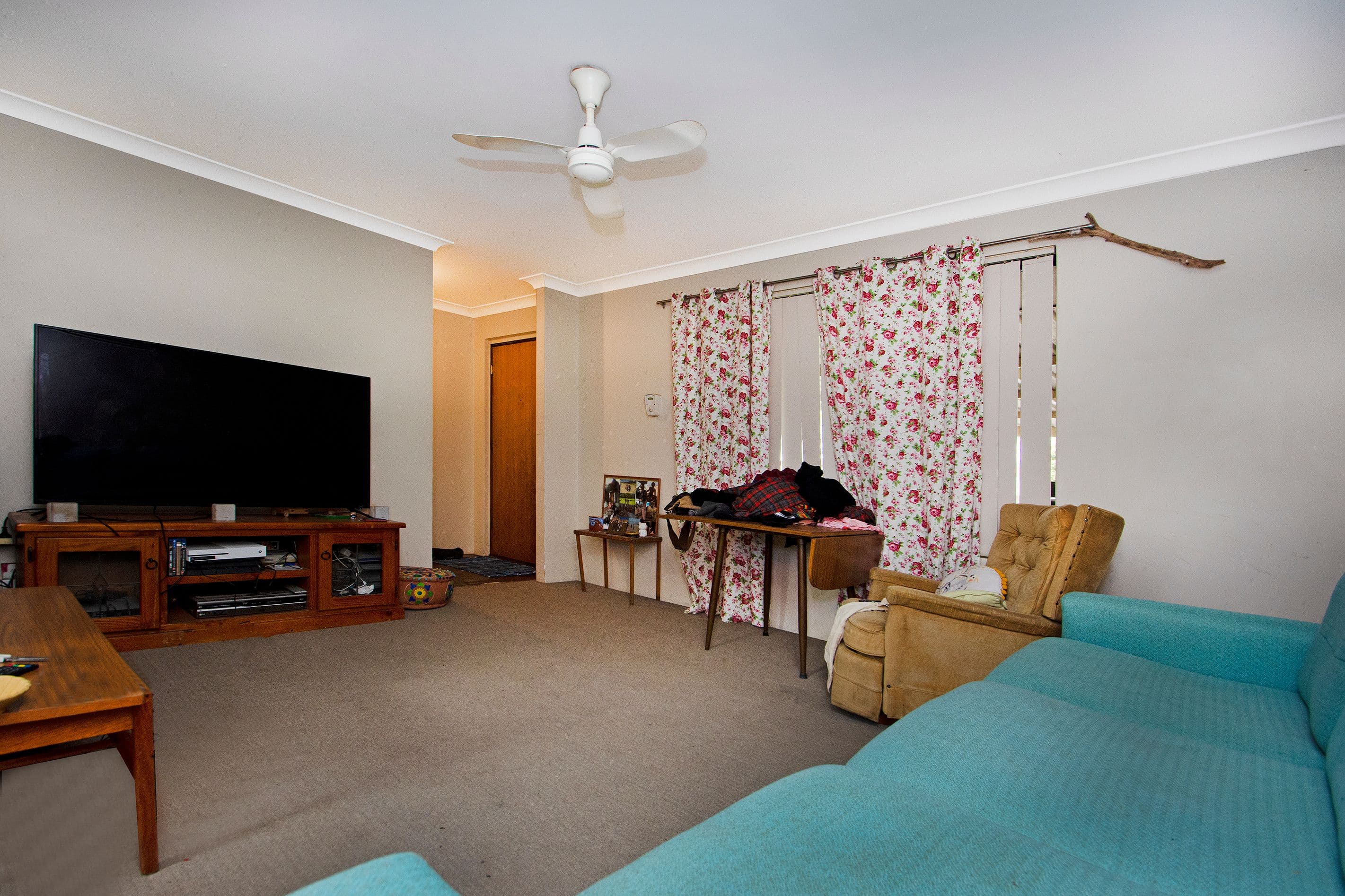 8 Crucis Close, Mirrabooka WA 6061, Mirrabooka - Thumbnail 3