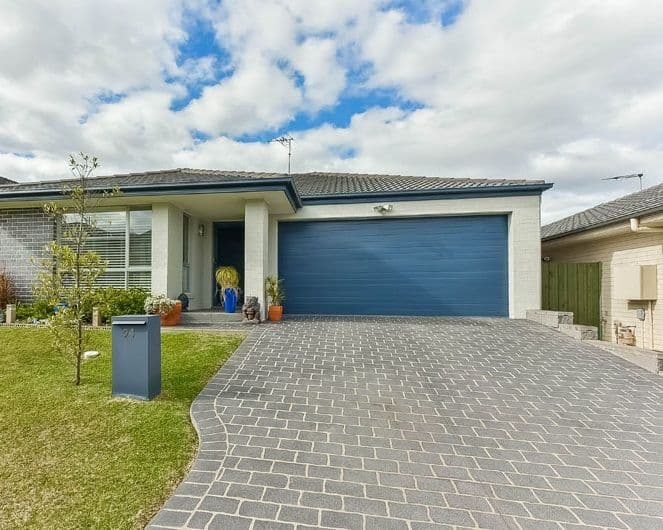 94 Bandara Circuit, Spring Farm - Image 1