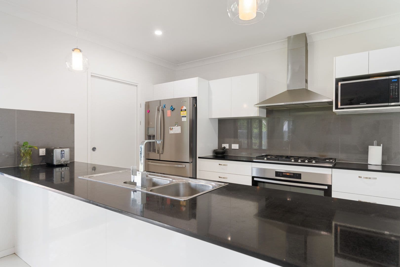 29 Landsboro Avenue, Boondall QLD 4034, Boondall - Image 1