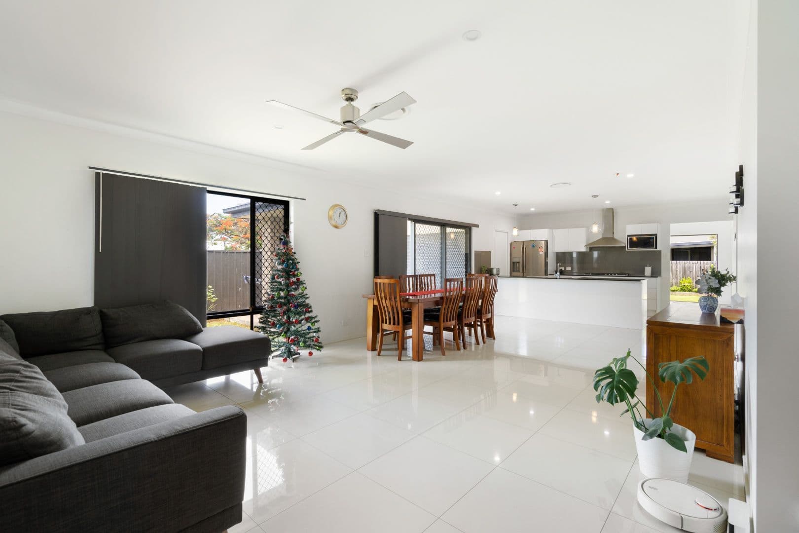 29 Landsboro Avenue, Boondall QLD 4034, Boondall - Thumbnail 4