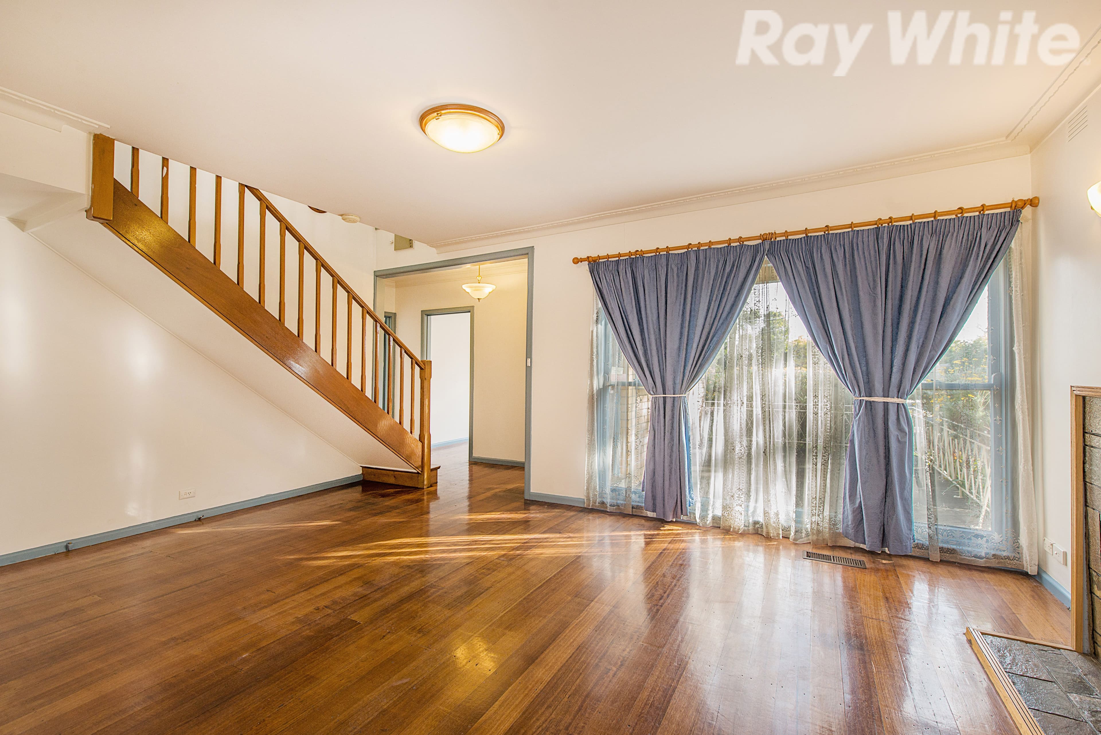5 Bunnett Road, Knoxfield VIC 3180, Knoxfield - Thumbnail 2