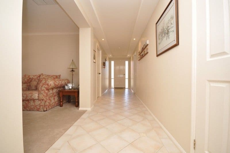 9 Falcon Crescent, BLAKEVIEW SA 5114, Blakeview - Thumbnail 2