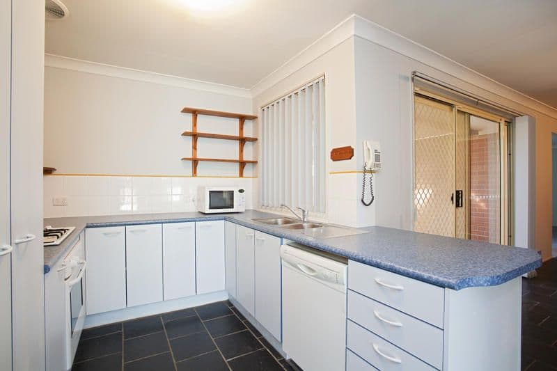 18 Coolabah Crescent, GLENMORE PARK NSW 2745, Glenmore Park - Thumbnail 4