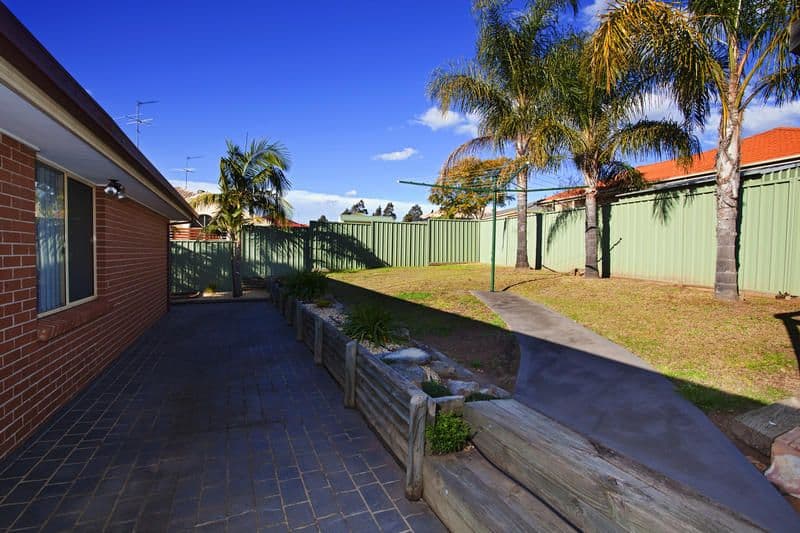 18 Coolabah Crescent, GLENMORE PARK NSW 2745, Glenmore Park - Thumbnail 6