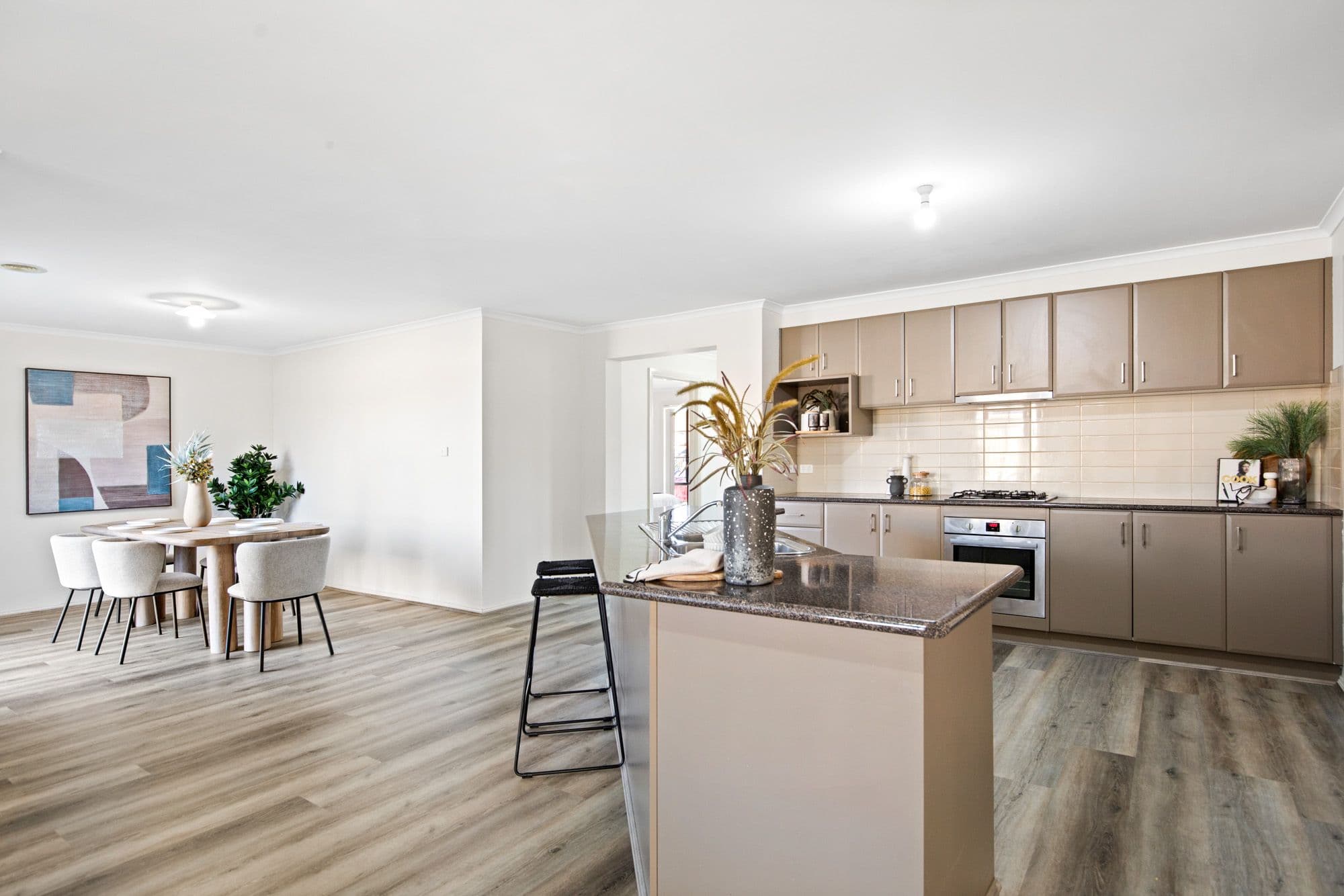 86 Rowes Road, Werribee VIC 3030, Werribee - Thumbnail 5