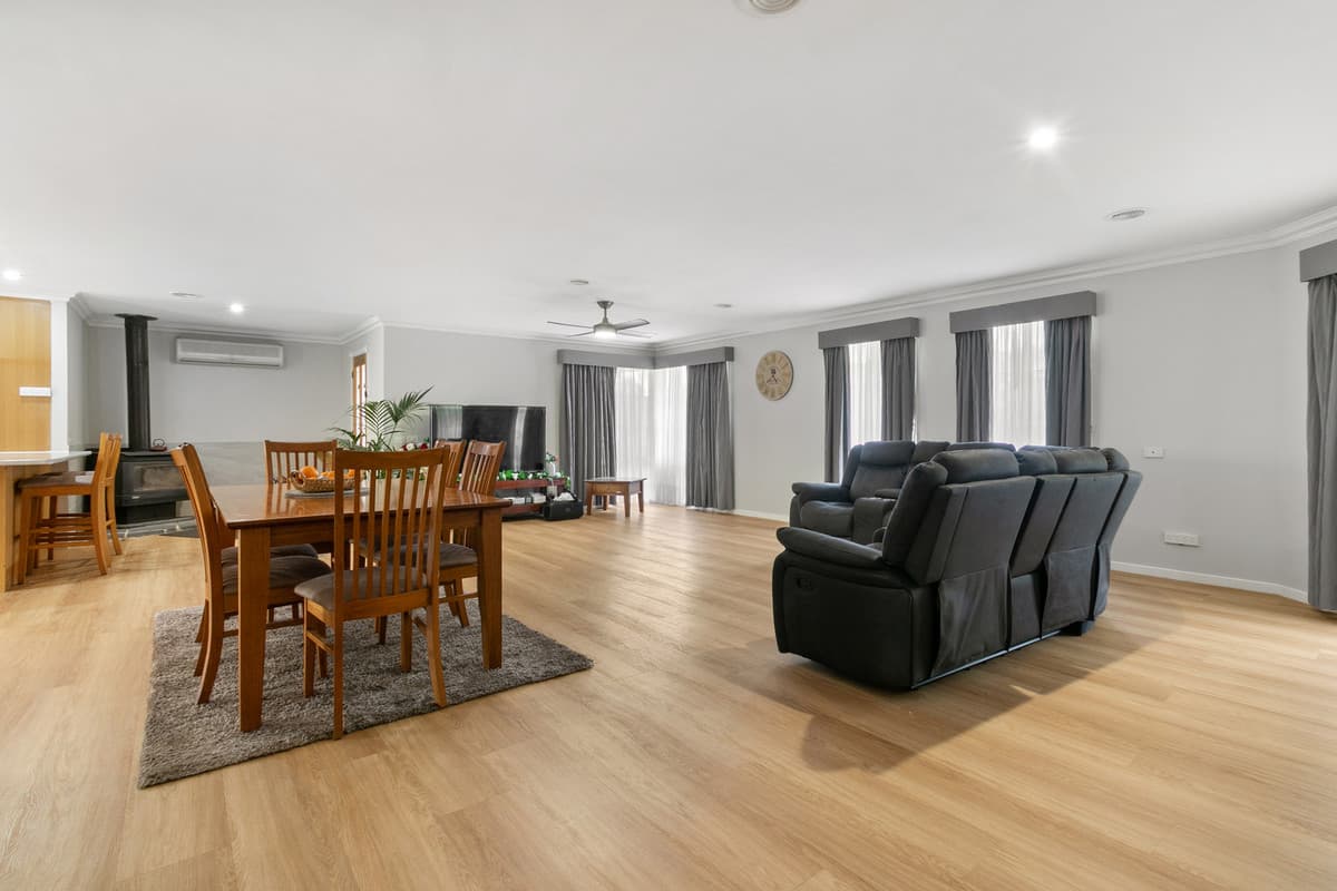 108-110 Hickox Street, Traralgon VIC 3844, Traralgon - Thumbnail 6