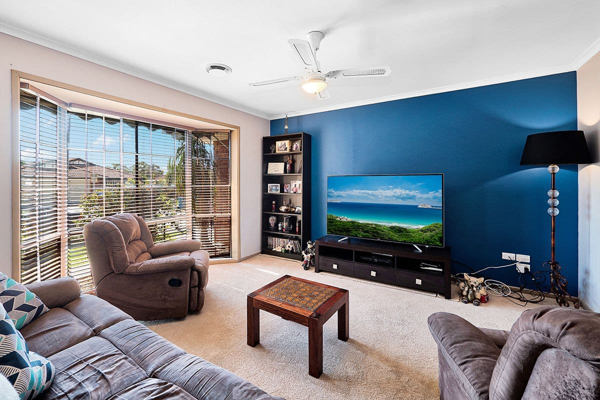 6 Lowther Court, Cranbourne North VIC 3977, Cranbourne North - Thumbnail 2