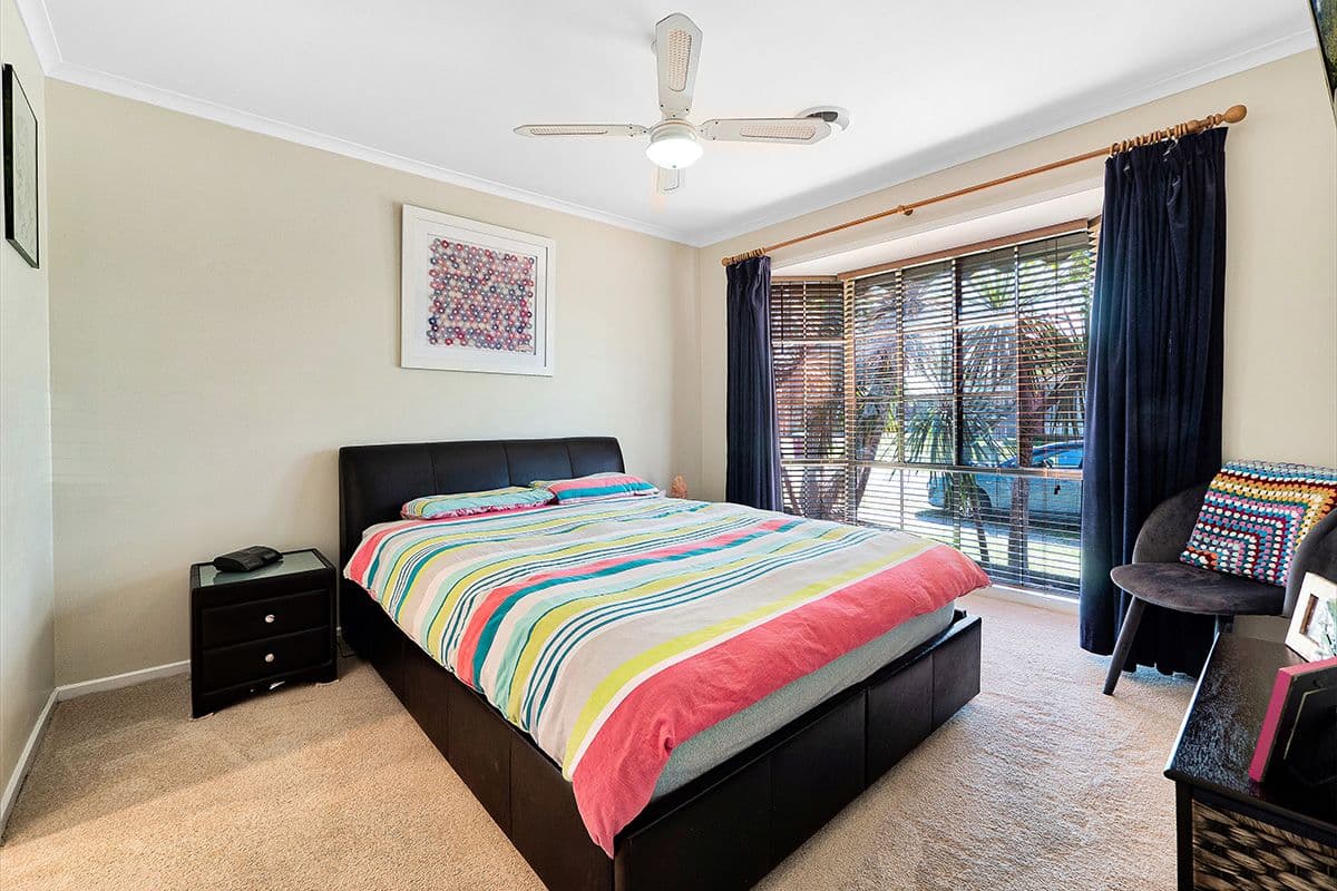 6 Lowther Court, Cranbourne North VIC 3977, Cranbourne North - Thumbnail 4