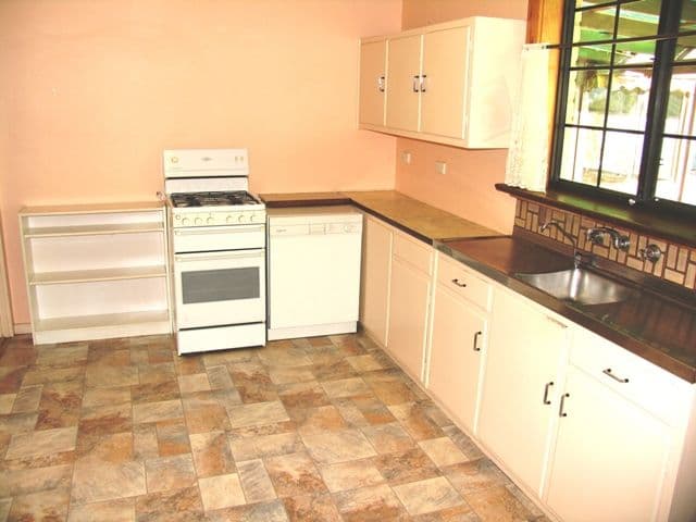 5 Kenney Street, CHRISTIES BEACH SA 5165, Christies Beach - Thumbnail 2