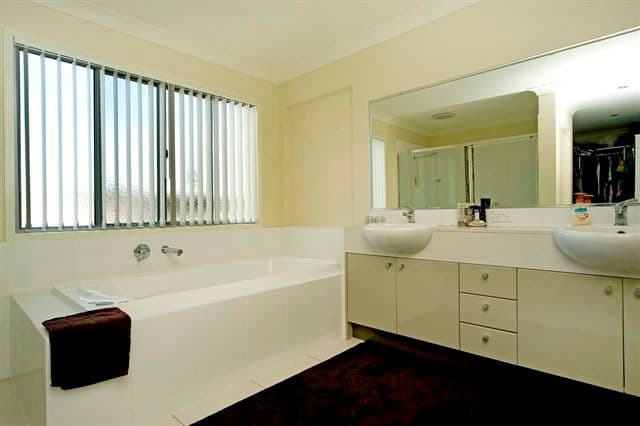 46 Candlebark Circuit, UPPER COOMERA QLD 4209, Upper Coomera - Thumbnail 6