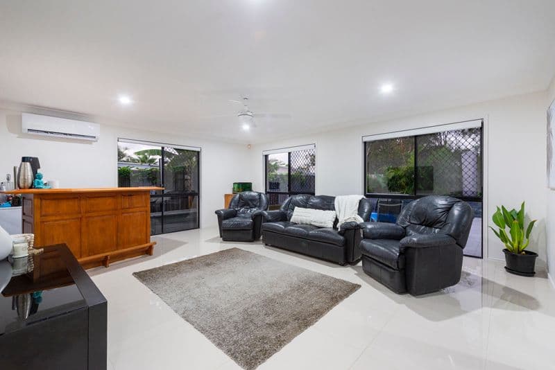 14 Manra Way, Pacific Pines QLD 4211, Pacific Pines - Thumbnail 4