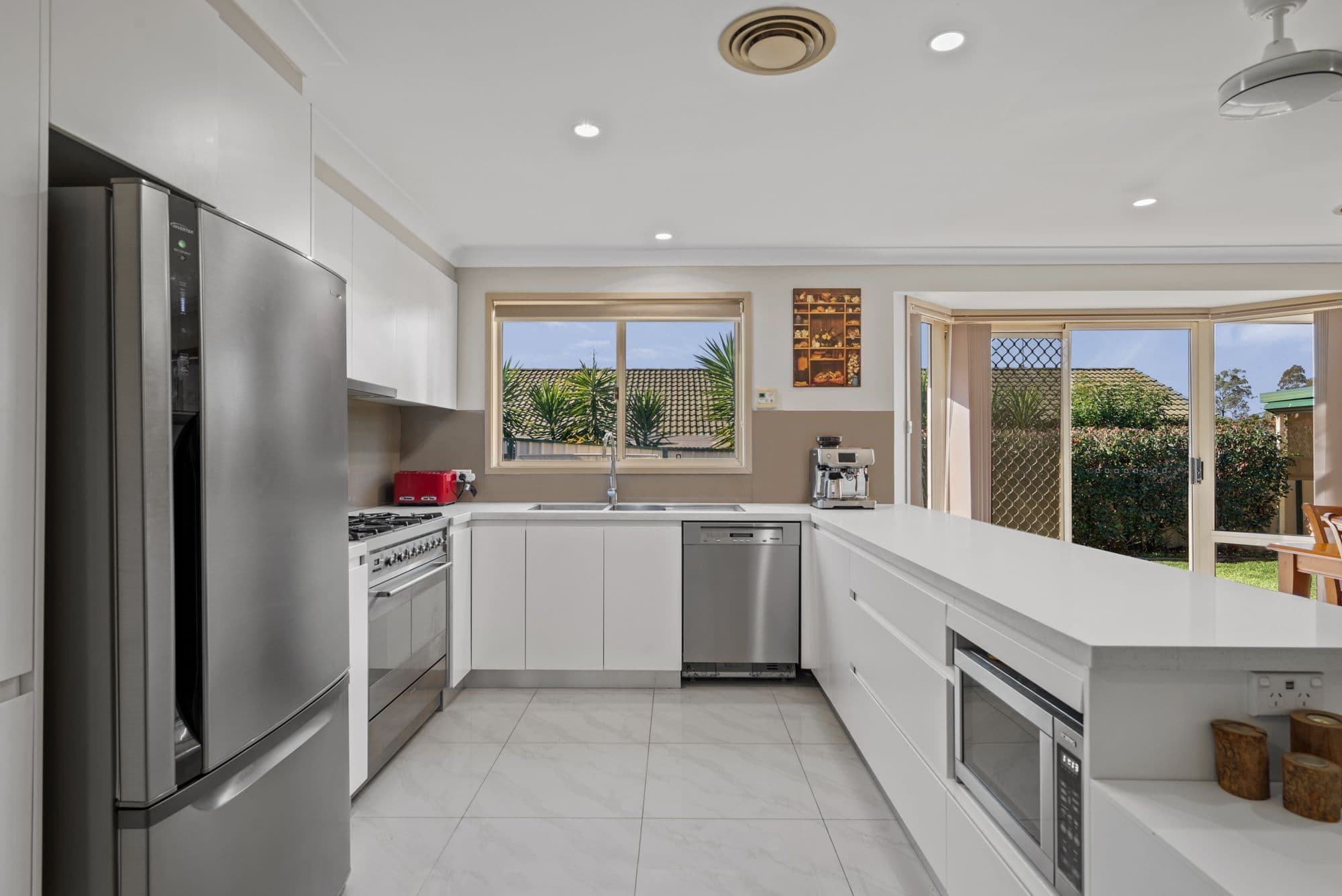 33 Dungara Crescent, Glenmore Park NSW 2745, Glenmore Park - Thumbnail 4