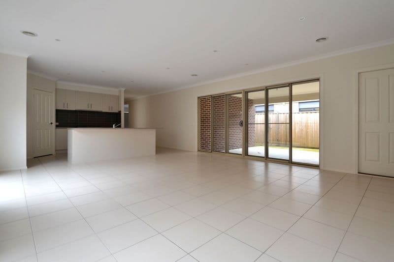 4 Tallulah Avenue, DOREEN VIC 3754, Doreen - Thumbnail 3
