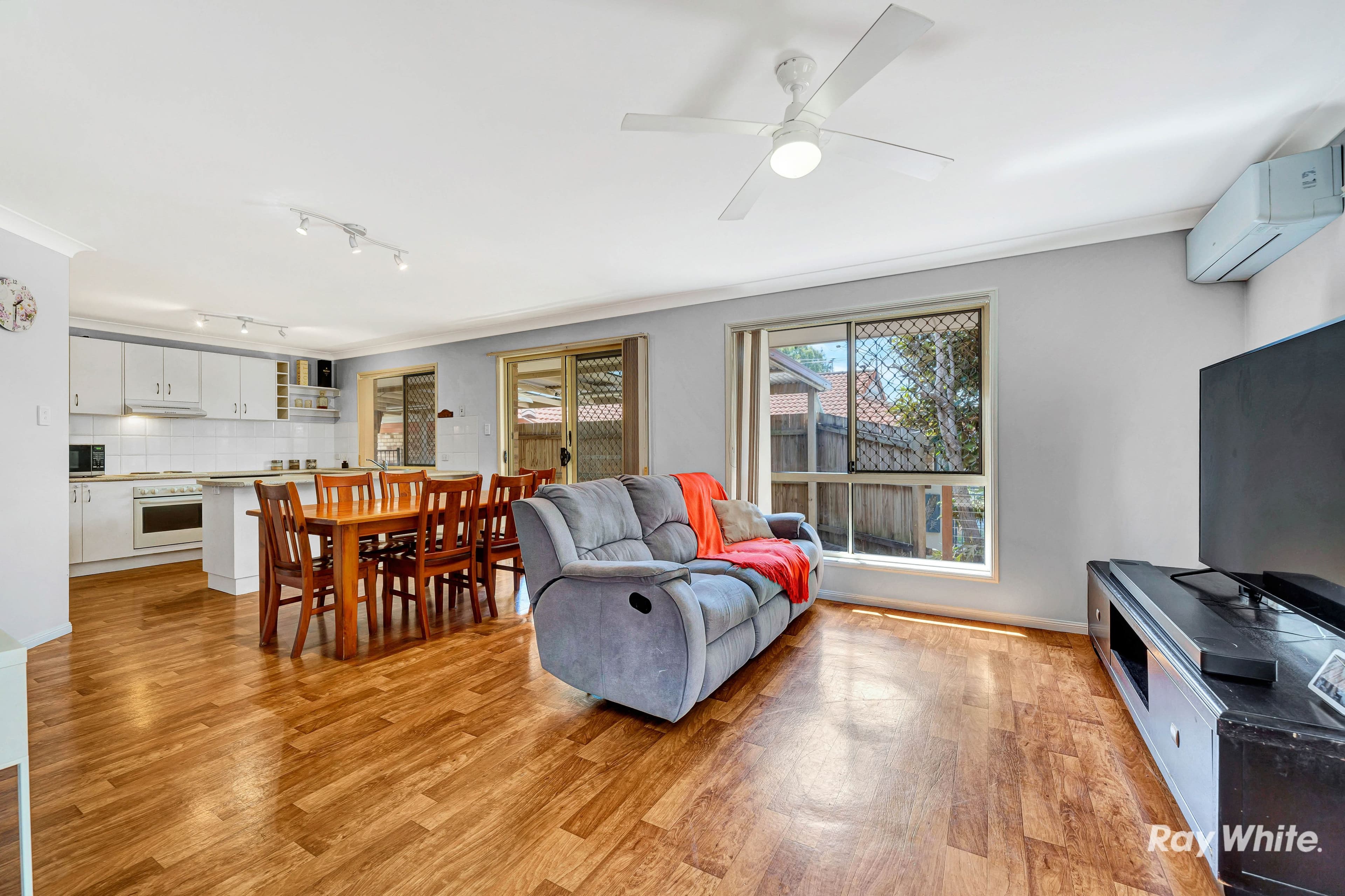 25 Chatfield Street, Edens Landing QLD 4207, Edens Landing - Thumbnail 3