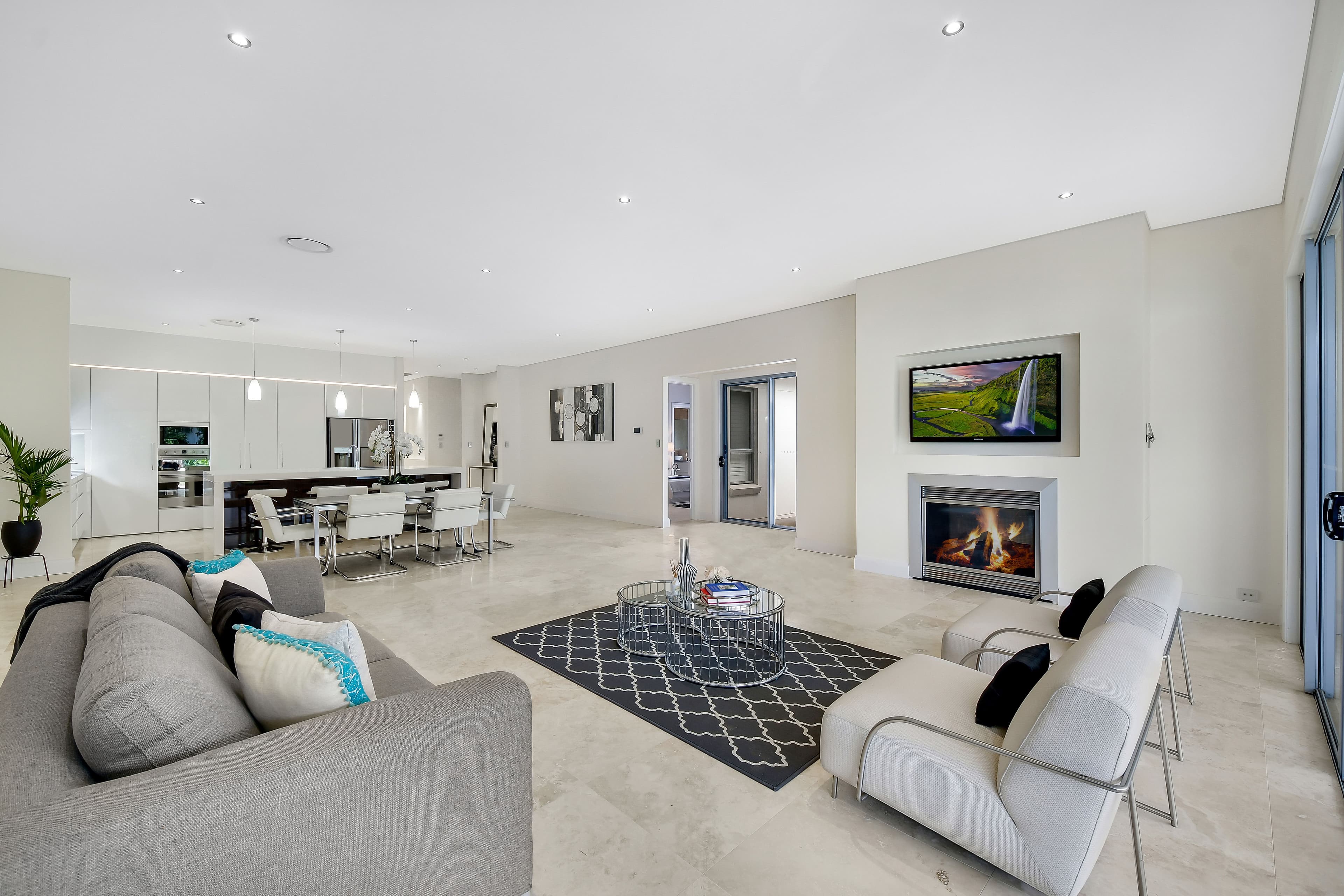 4 Sherrit Way, Harrington Park NSW 2567, Harrington Park - Thumbnail 3