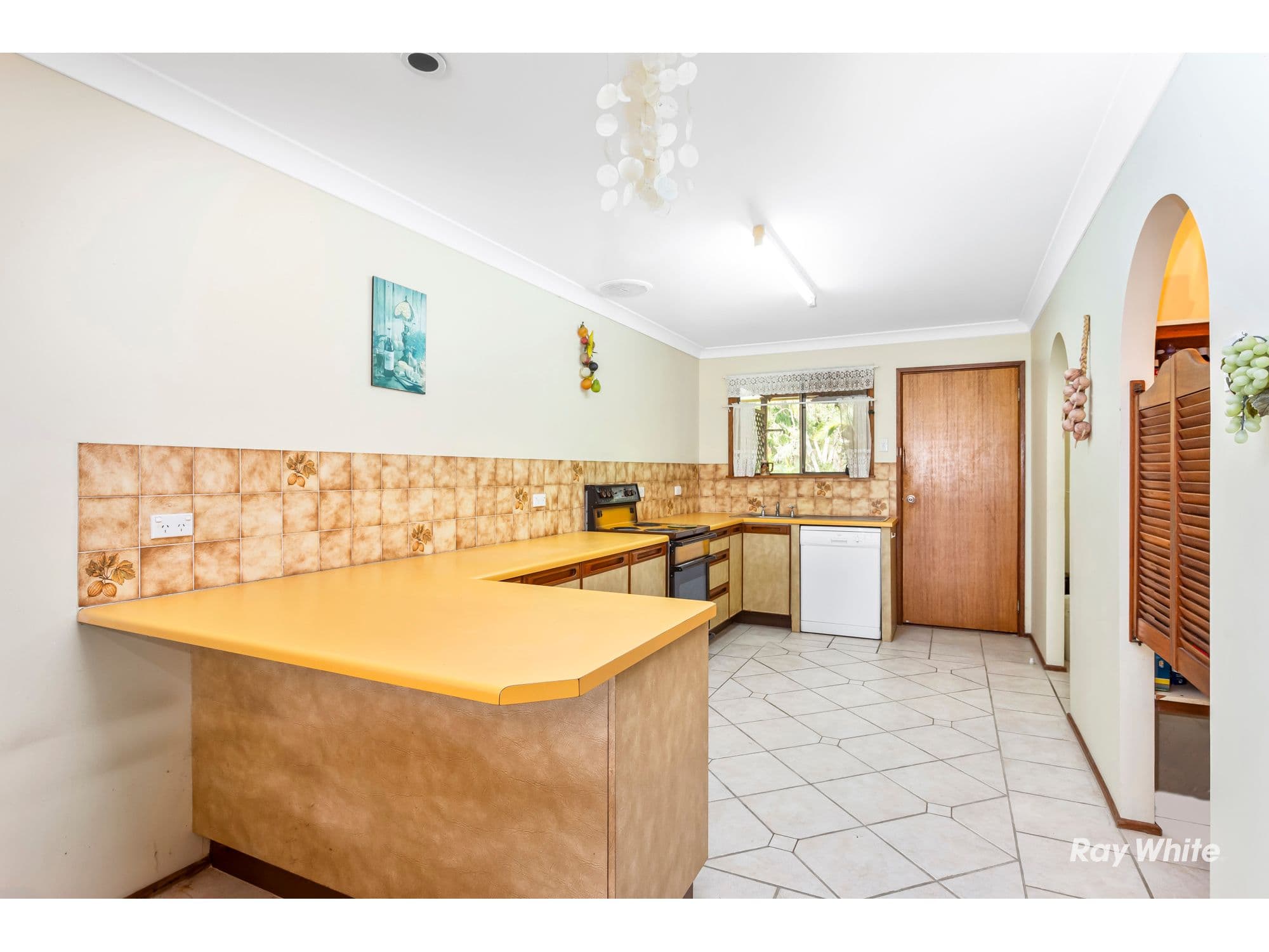 920 Scenic Highway, Kinka Beach QLD 4703, Kinka Beach - Thumbnail 3