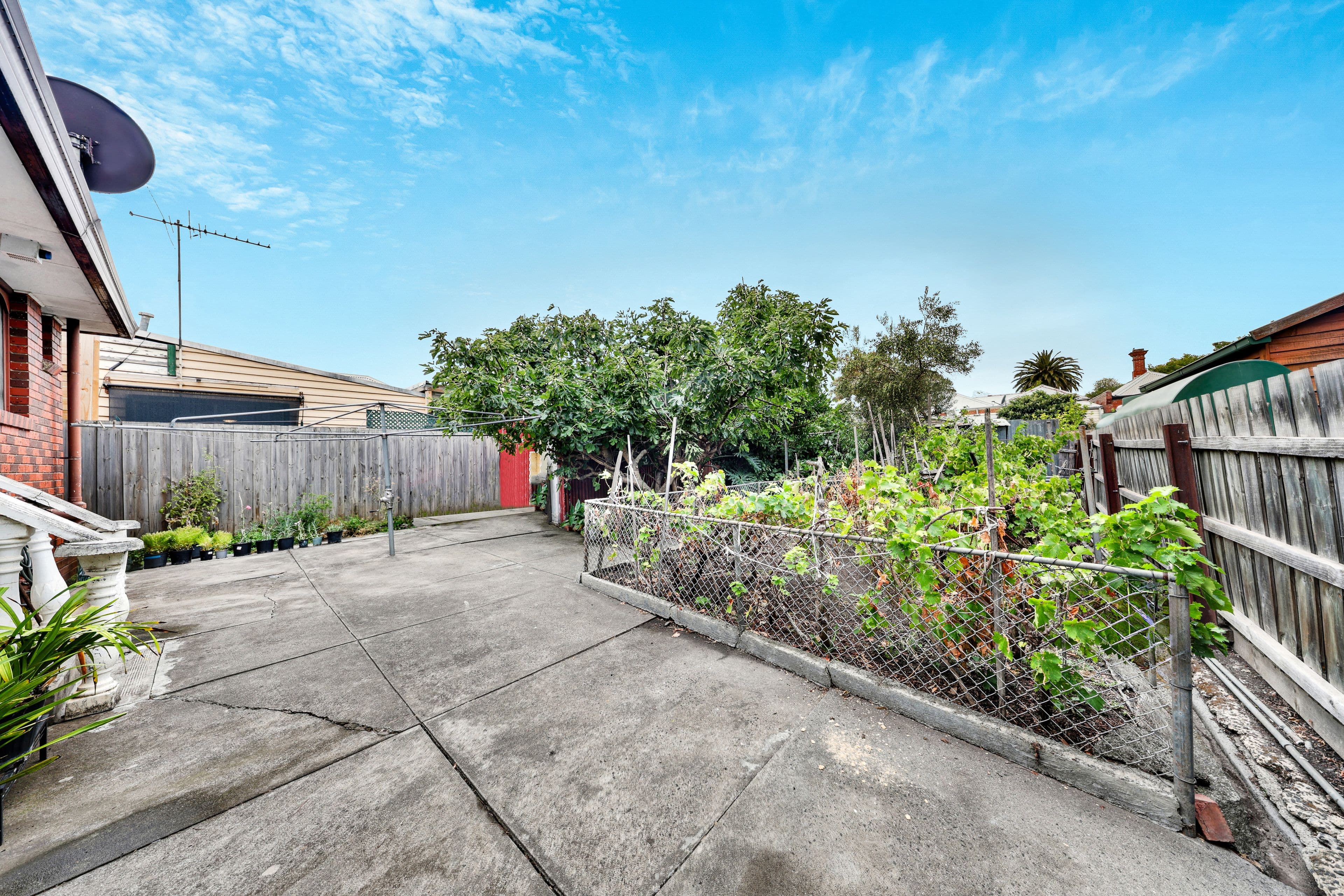 5 Evans Crescent, Northcote VIC 3070, Northcote - Thumbnail 2