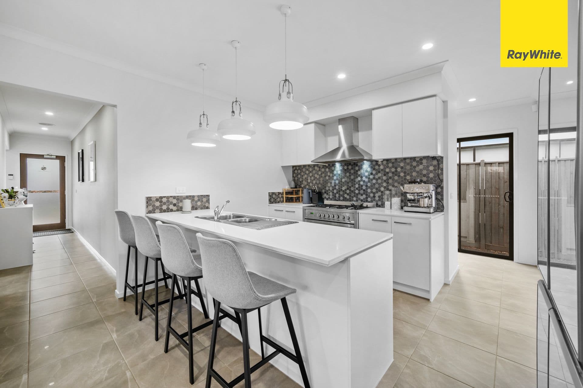 12 Wiltshire Boulevard, THORNHILL PARK VIC 3335, Thornhill Park - Image 1