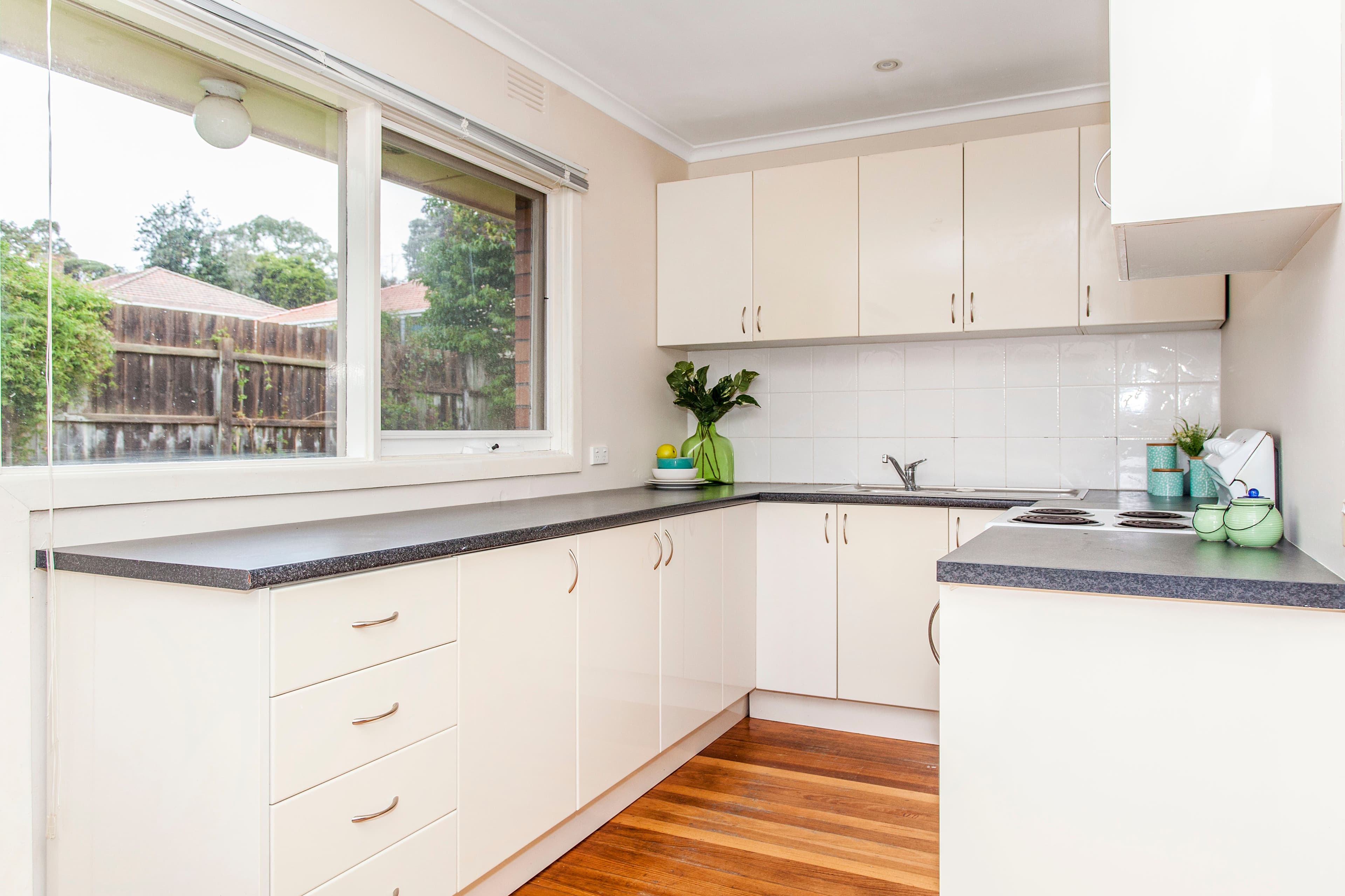 20 James Avenue, Mitcham VIC 3132, Mitcham - Thumbnail 3