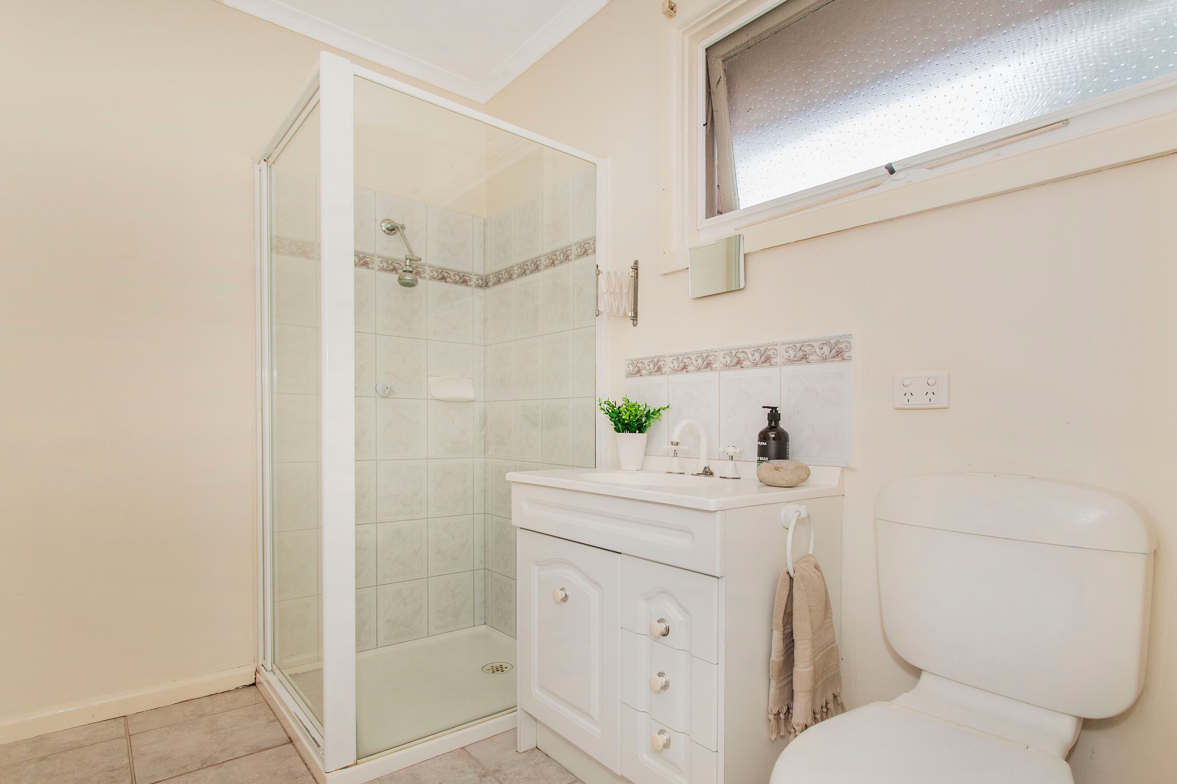20 James Avenue, Mitcham VIC 3132, Mitcham - Thumbnail 7