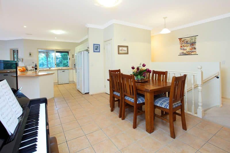 2 Fiddlewood Place, BRIDGEMAN DOWNS QLD 4035, Bridgeman Downs - Thumbnail 6