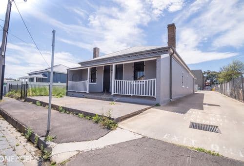 18-20 McNamara Street, Orange, Orange - Image 1