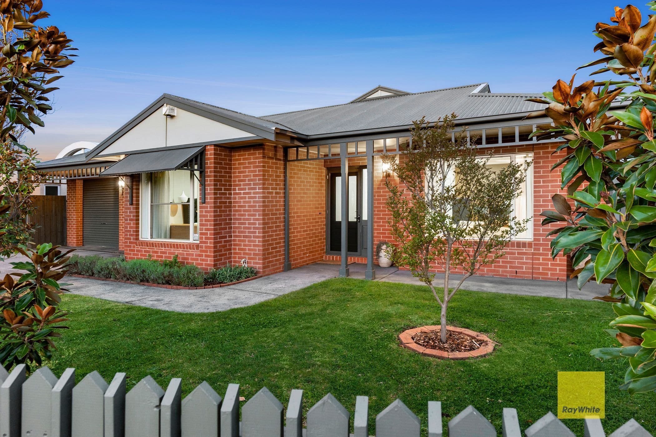 24 Mulquiney Crescent, Highton VIC 3216, Highton - Image 1